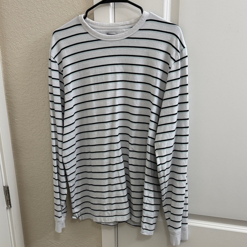 Vans White Long-Sleeve Crewneck Shirt with Black Stripes